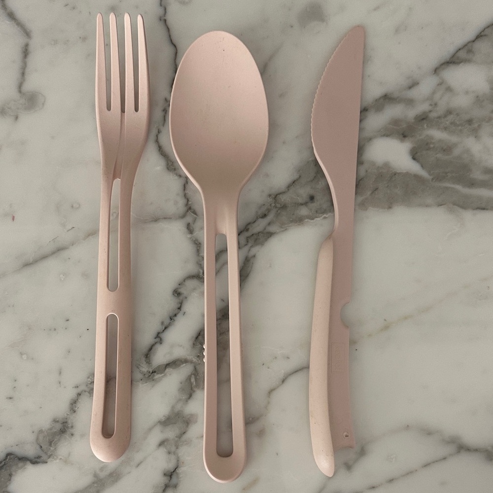 NEW Portable Pink Collapsible Cutlery Set - lunch box or picnic set - Picture 5 of 8